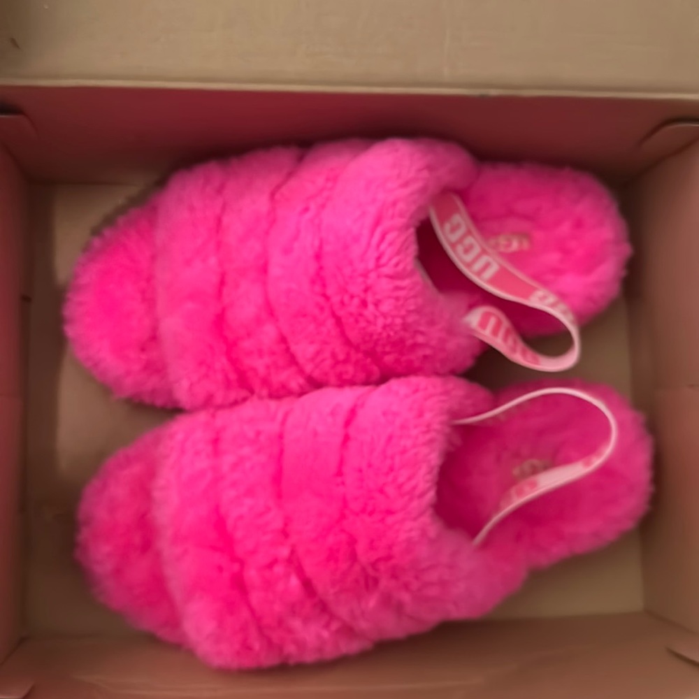 Hot pink uggs size 8